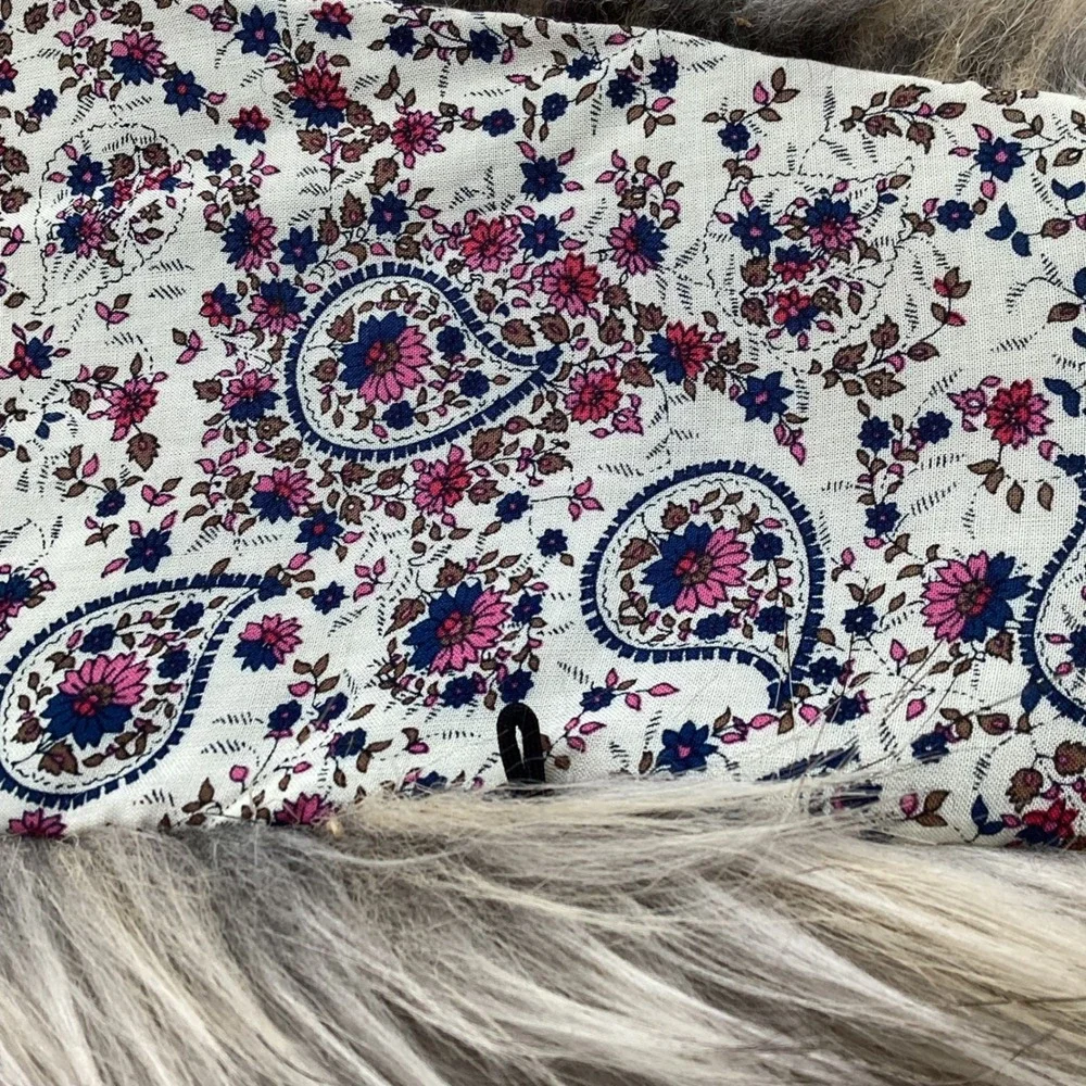 Faux‎ Fur Stole Wrap Tan Brown Paisley Floral Lining